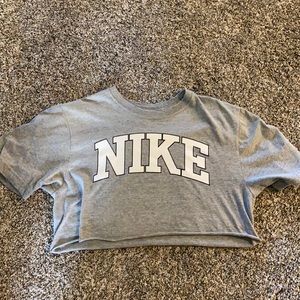 Vintage Cropped Nike Tshirt